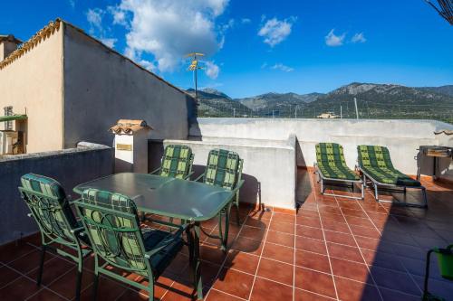 Moscari Apartment | Duplex Can Roses