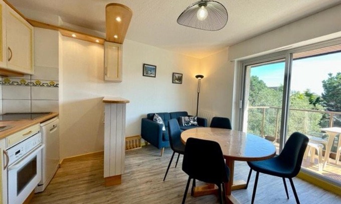 Quiberon Apartment | Duplex confortable à Quiberon - 2 pièces, 4 pers., 38m², balcon, parking, animaux acceptés - FR-1-478-40
