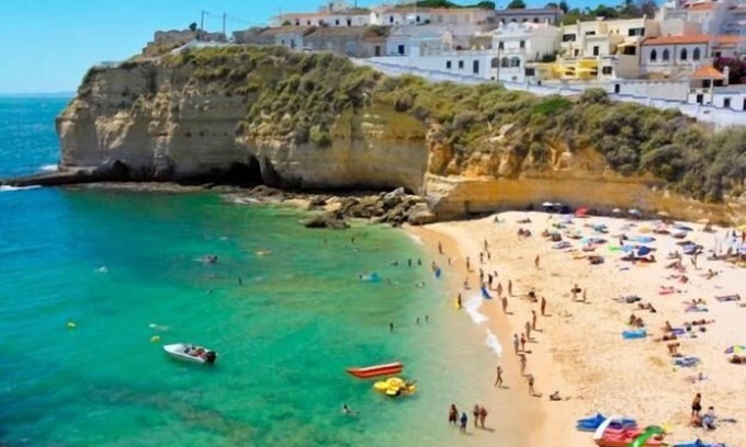 Carvoeiro Apartment | DUPLEX COZY APARTMENT IN 'CARVOEIRO' BEACH - ALGARVE - 4/5 pa