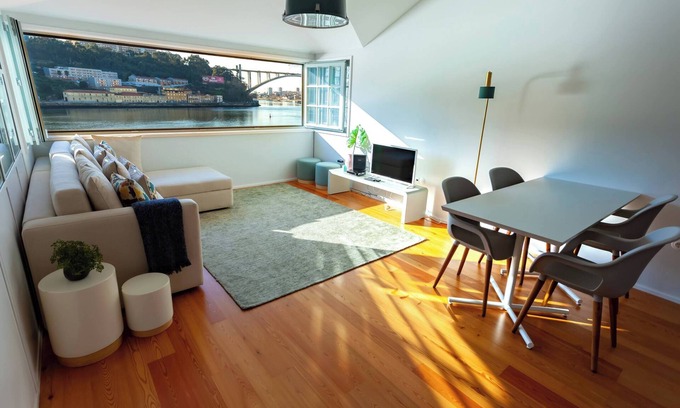 Lordelo do Ouro e Massarelos Apartment | Duplex Douro River !