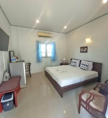 Nai Mueang Hotel | Dusita Parkview Resort @ Khua Suan Pla
