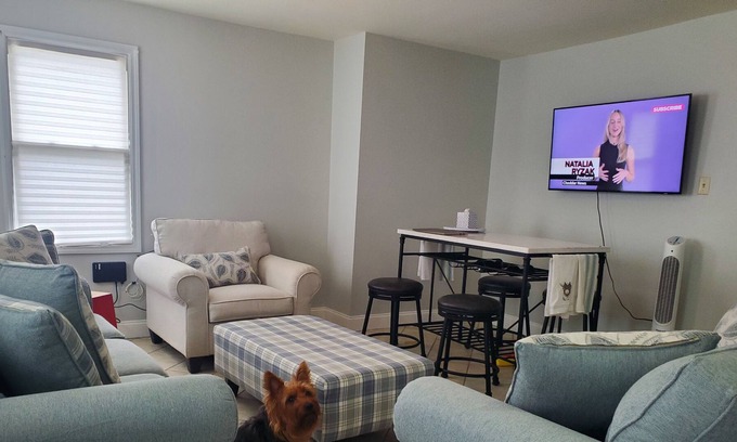 Town of Wappinger Apartment | Dutchess County 3 Bedroom, Family and dog friendly 8 mins Beacon and Metro North