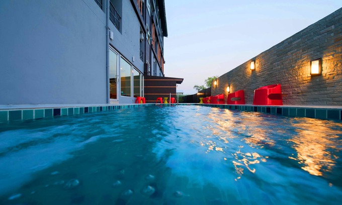 Racha Thewa Hotel | Dwella Suvarnabhumi