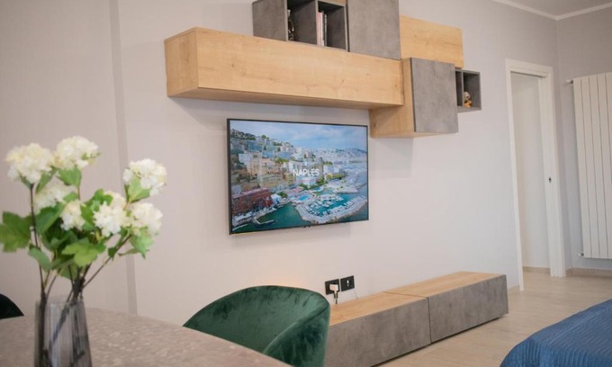 Naples Apartment | E-Twelve Apartment
