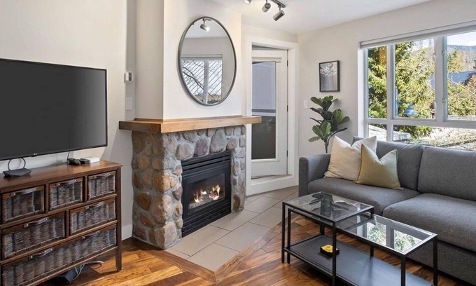 Whistler Village Condo | Eagle Lodge 238 Quiet updated Village condo.