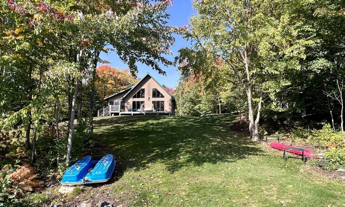 Hurley Cabin | Eagle Point Cabin on Island Lake in Iron County, Wisconsin