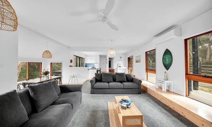 Surf Coast House | Eagle Rock Sanctuary
