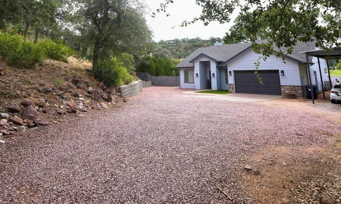 Payson House | Eagle's Nest directly on Payson Golf Course