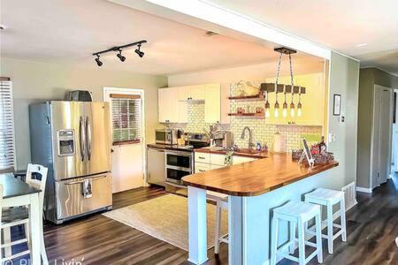 New Buffalo House | Eagles Beach Nest II
