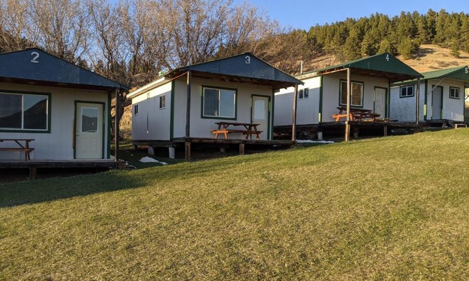 Sturgis Cabin | Eagles Landing Campground