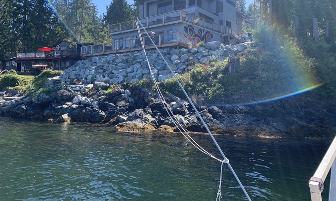 Earls Cove Bed & Breakfast | Earls Cove Orca View Mermaid Room Ocean Front Amazing View