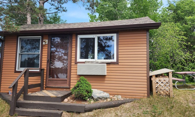 Nevis Resort | East Crooked Lake Cabin 1
