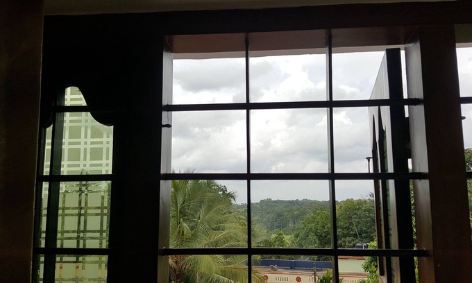 Tiruvalla House | East Top Villa Fully Furnished 4BHK in Thiruvalla