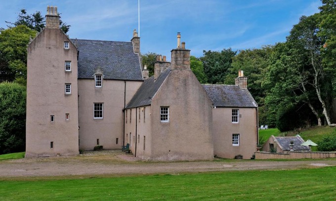 Insch Villa | East Wing Lickleyhead Castle