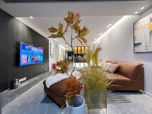 Jing'an Apartment | Eastern Hub - Jing'an Temple Branch Central air conditioning underfloor heating branded appliances with terrace near the subway on Nanjing West Road