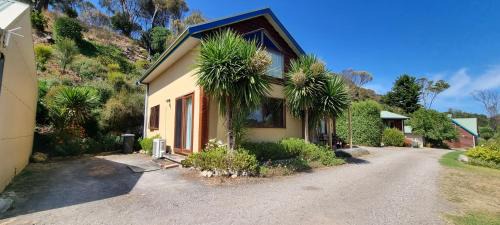 Port Campbell Resort | Eastern Reef Cottages