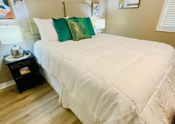 Hammond Apartment | Eastgate 5A Cozy family retreat close to downtown Hammond