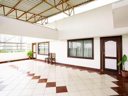Muttukadu Hotel | Eastin Park