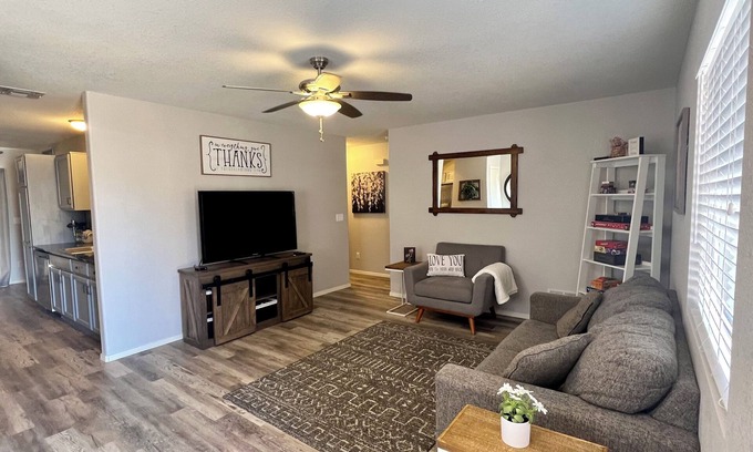 Harrison East South House | Eastside Tucson Gem