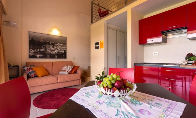 Cascine-La Croce House | Easy Space