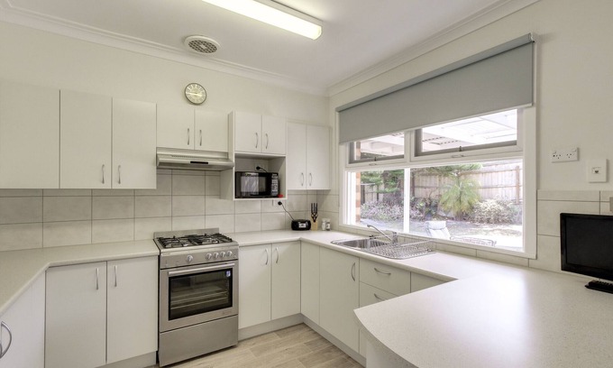 Lakes Entrance House | Easy walk to everything in Lakes Entrance
