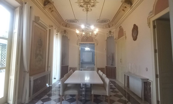 Barrio del Carmen House | Echeveste Mansion