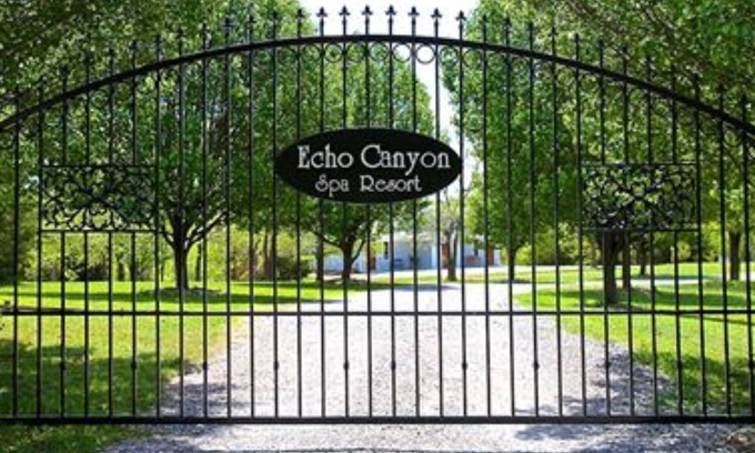 Sulphur Bed & Breakfast | Echo Canyon Spa Resort (Adults Only)