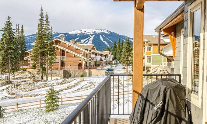 Sun Peaks Condo | Echo Landing #05 by Bear Country