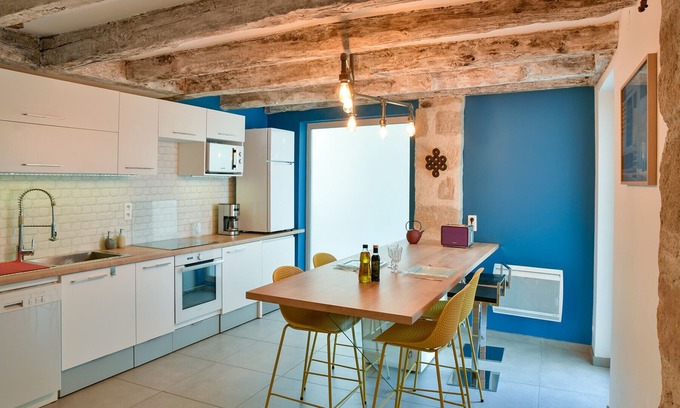 Brive-la-Gaillarde Apartment | ★ Echoppe Briviste ★ Connectée ★ Climatisée