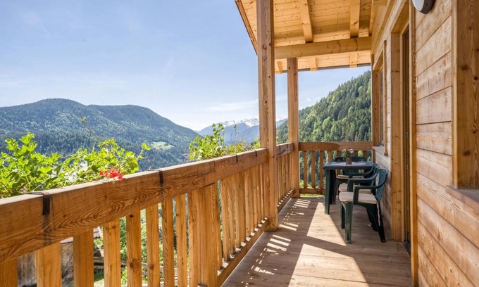 Lauregno House | Eckgenn