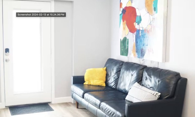 Northeast Orlando House | Eclectic 1 Bedroom Apt in Downtown Orlando. 15mins from Airport & UCF.
