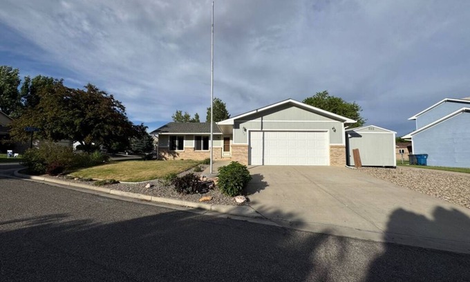 Grand Junction House | Eclectic, clean & cozy 2 bedroom house