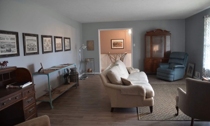 Westminster House | Eclectic Country Ranch, Great for Families! (Trenton, Leonard, Whitewright)