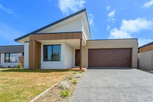 Cape Paterson House | Eco Elegance in Cape Paterson