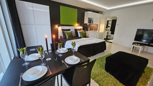 Oulu Apartment | Eco-friendly stay with hot tub & panorama view