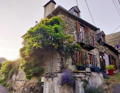 Fos House | Eco Gite La Grange
