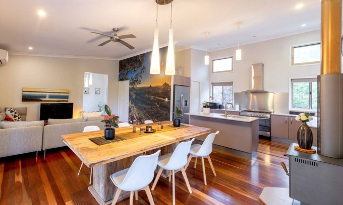 Doonan House | Eco House with private pond & forest. Noosa Hinterland Retreat