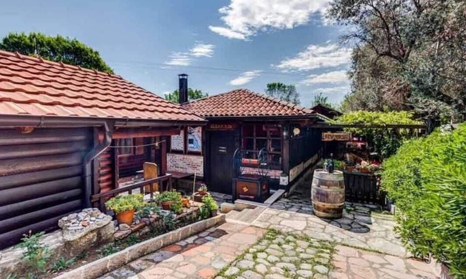 Kaluđerac Apartment | Eco Houses Drvljanik Buljarica