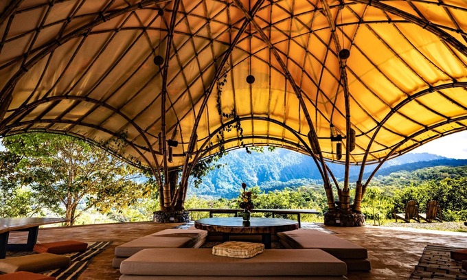 Dominical RV Rental | Eco Luxe Glamping Nest #2 - 2 Queen Beds at Holos