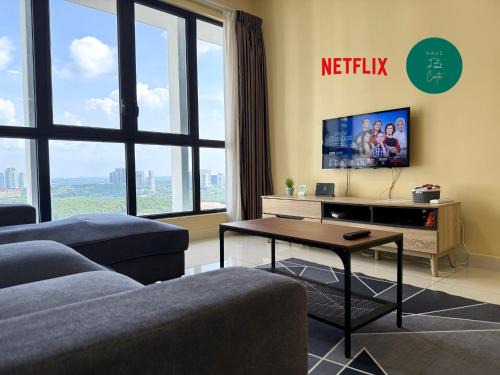 Gelang Patah Apartment | Eco Nest @3BEDROOM High floor By HauzCinta