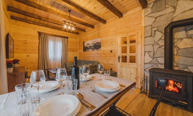 Mojkovac Ski Chalet | Eco Village & Chalets Green Heaven
