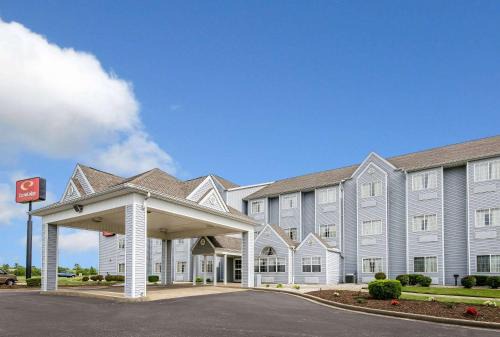 Evansville Hotel | Econo Lodge Inn & Suites Evansville