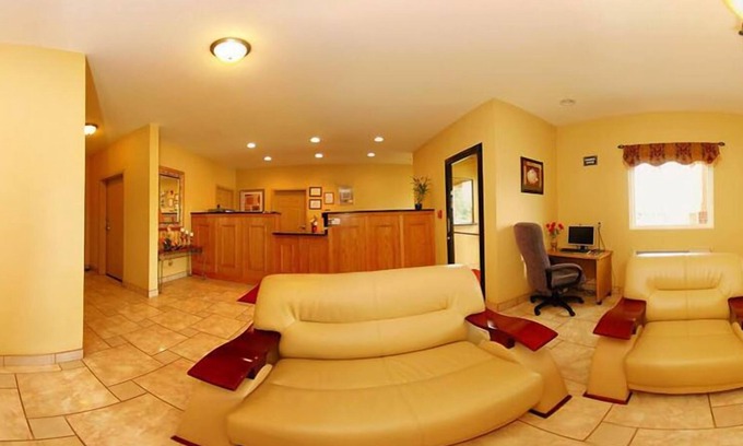 Rockmart Hotel | Econo Lodge Inn & Suites Rockmart