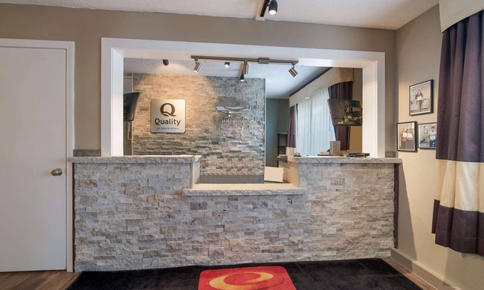 Danville Hotel | Econo Lodge