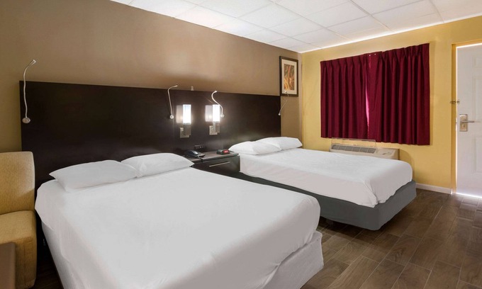 Gretna Hotel | Econo Lodge