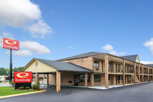 Weldon Cabin | Econo Lodge Weldon - Roanoke Rapids