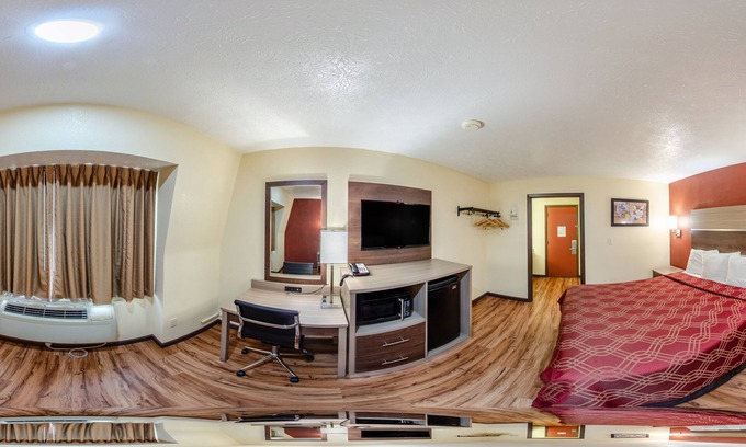 Worthington Hotel | Econo Lodge Worthington