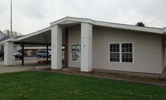 Lafayette Hotel | Economy Inn - Lafayette