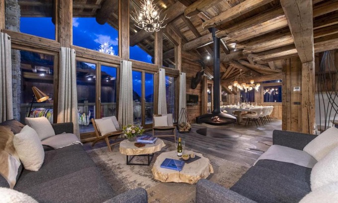 Zweisimmen Nr Gstaad Ski Chalet | Edelweiss Crest Lavish Mountain Escape in Gstaad