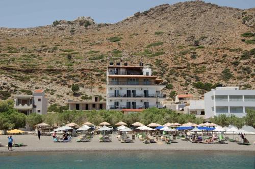Tsoutsouros Apartment | Edelweiss Rent Rooms-Rent a Car